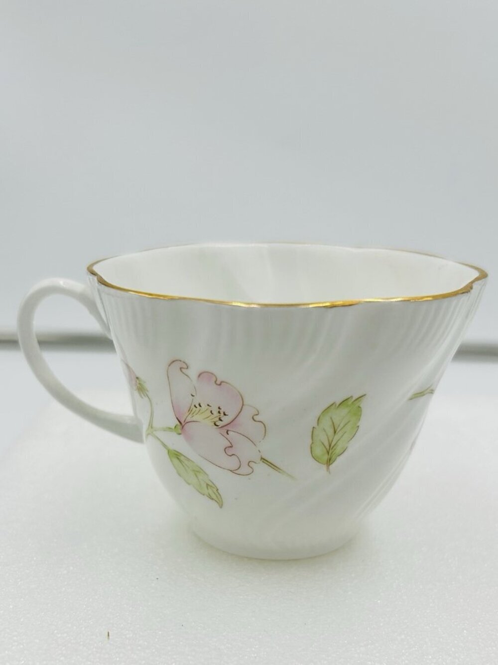 Queen’s Staffordshire England Fine Bone China Flat Teacup Melissa Vintage